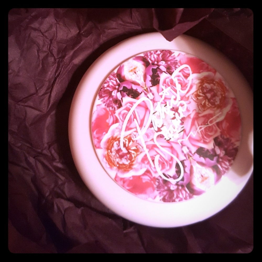 Powder blush
